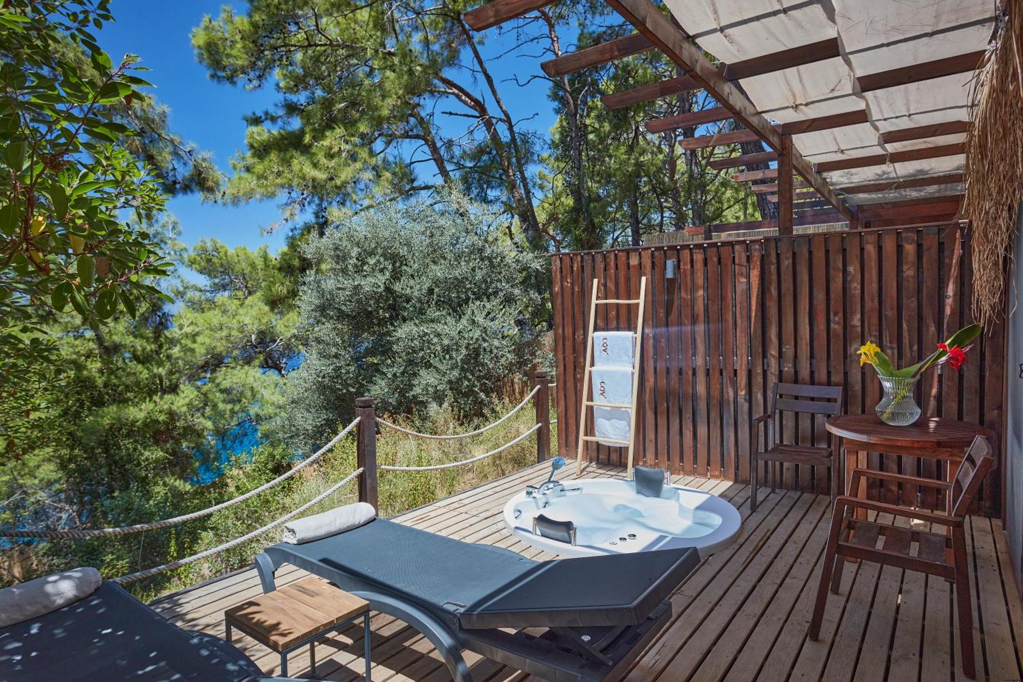 Lov Faralya Adults Only Hotell Eksteriør bilde